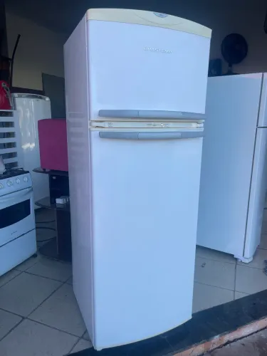 Vendo geladeira sistema frosfre