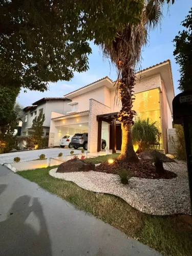 Sobrado à venda Condomínio Belvedere I