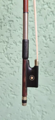 Arco violino europeu