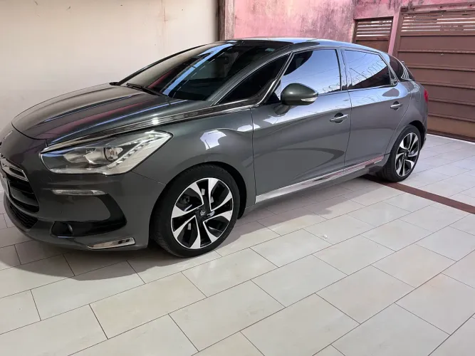 Citroen DS5 1.6 Turbo 16V 5P Aut. 2014
