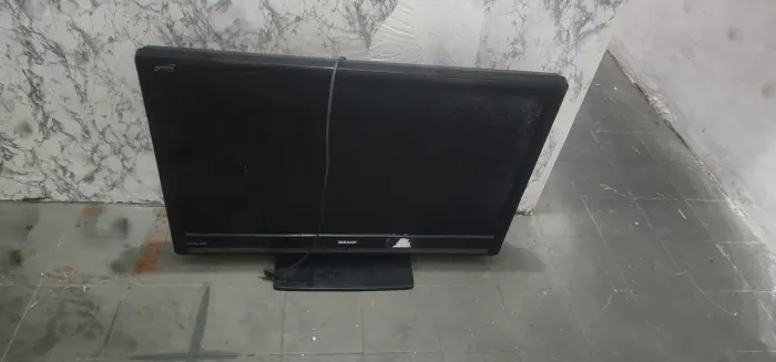 Tv com defeito 