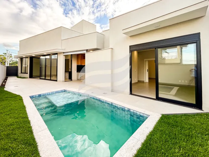 Condomínio Villa Toscana - Casa 03 suítes e com piscina à venda no Condomínio Vila Toscana