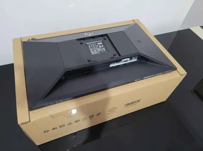 Monitor HP E24t 24" Touchscreen