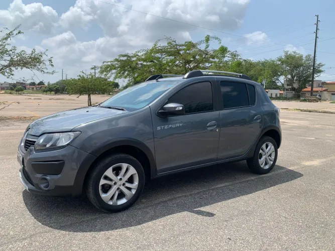 Renault Sandero Step. Easy R H-power 1.6 8V 2017