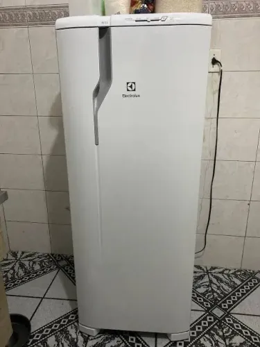 Doaçao de geladeira