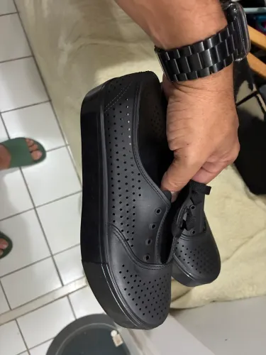 Tênis Feminino Preto - Novo na Caixa 9,99