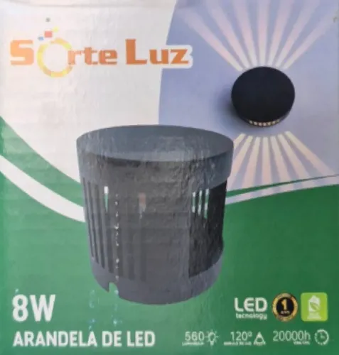 ARANDELA LED AJUSTAVEL 8W 3000K PRET0<br>