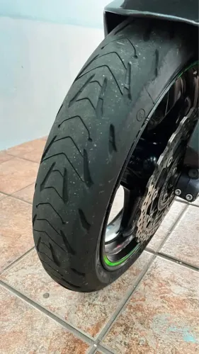 Pneu usado Michelin Road 5 120/70 17