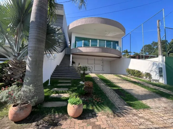 Sobrado para alugar em Vinhedo, Bosque, com 3 quartos, com 216 m²