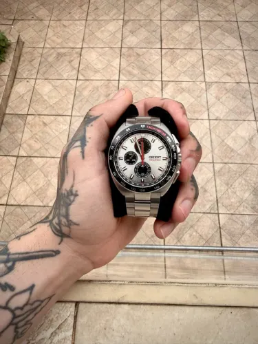 Orient calendário perpétuo solartech