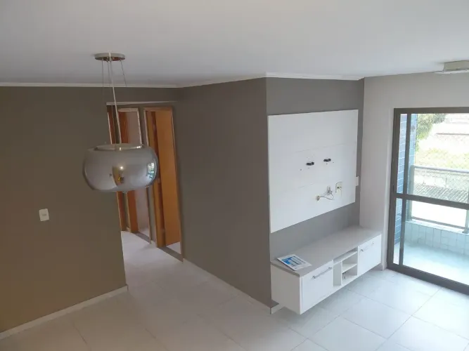 Imóvel para aluguel possui 67 metros quadrados com 3 quartos em Imbiribeira - Recife - PE