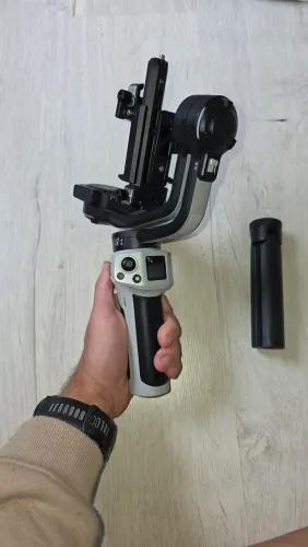 Estabilizador Gimbal Zhiyun Cinepeer Weebill 3e Cinza