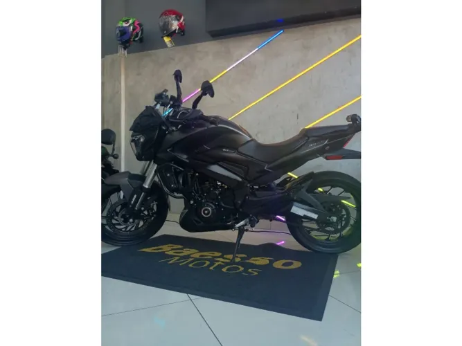 Bajaj Dominar 400 2025