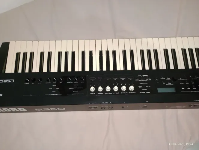 Teclado korg