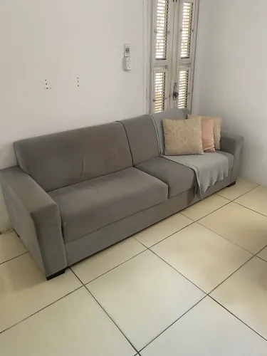 SOFÁ 3 LUGARES CINZA - SEMI NOVO - OPORTUNIDADE!