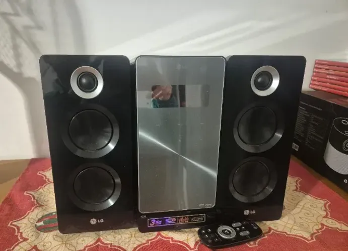 Mini system lg FA 166 novo mesmo Aparelho com manual antena controle remoto..System LG FA