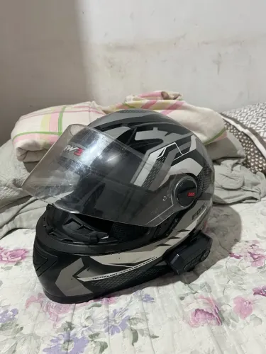 Capacete fw3 com óculos interno
