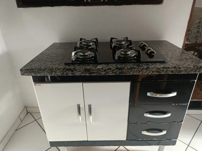 Cooktop 4 bocas mais bancada de granito