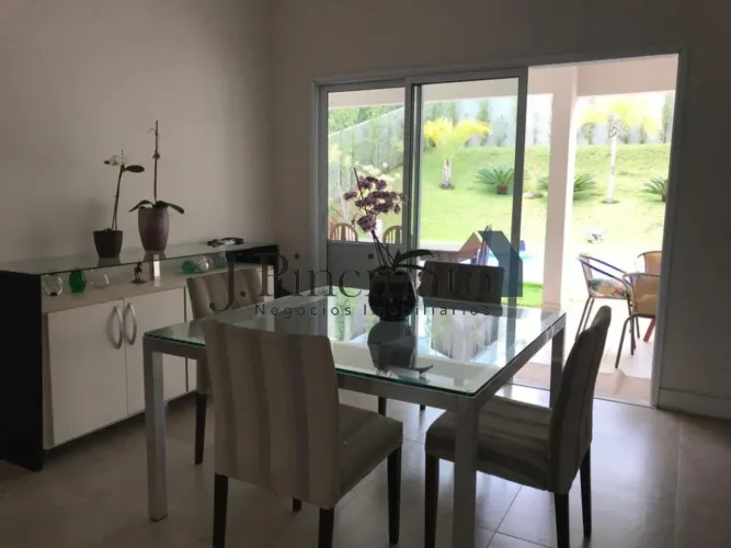 CASA À VENDA NO CONDOMÍNIO RESERVA DOS VINHEDOS - LOUVEIRA/SP