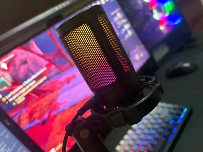 Microfone RGB Fifine A6V