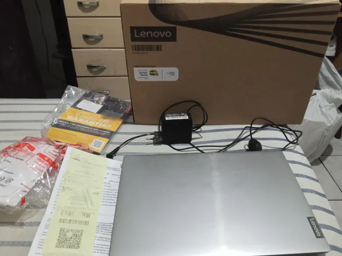 VENDO NOTEBOOK LENOVO MODELO IDEAPAD S145.AMD RYZEN 5. 3590U.etc .leia o anúncio por ?