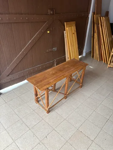Mesinha baixa para meio da sala