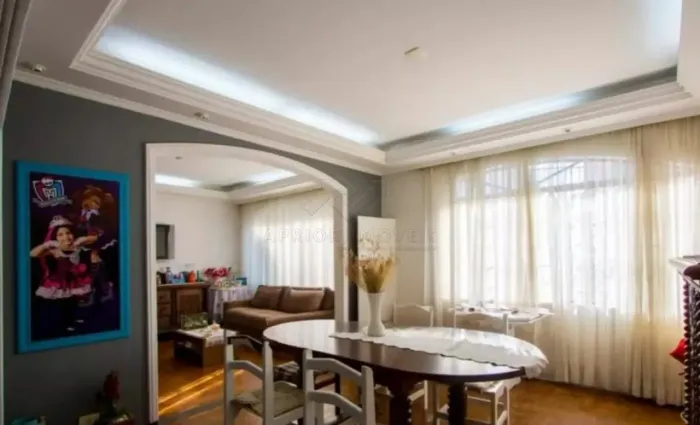 Sobrado com 03 dormitórios para locação e venda, 256 m² na Vila Humaitá - Santo André/SP