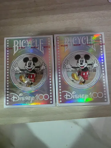 2 baralhos Disney 100 anos