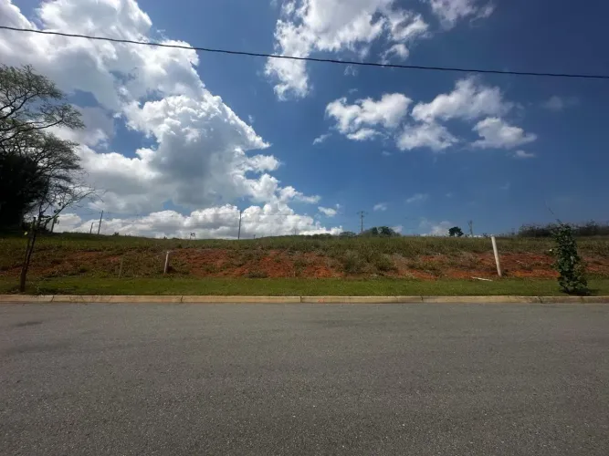Lote/Terreno para venda possui 360 metros quadrados em Cachoeira - Atibaia - São Paulo