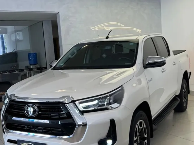 Toyota Hilux CD 4X4 2.8 Diesel Aut. 2022