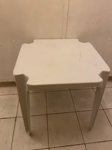 Mesa de plástico 
