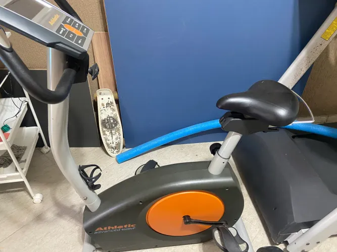 Bicicleta ergonômica Athletic Advanced 460BVP