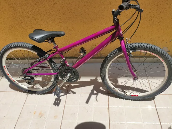 Aro 24 em otimo estado