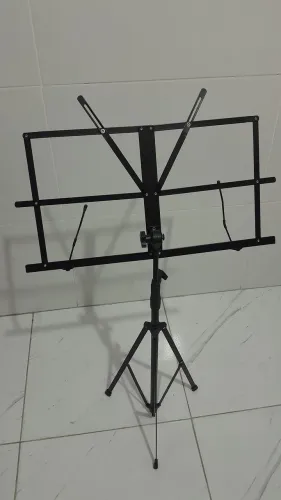 Suporte pra partitura 