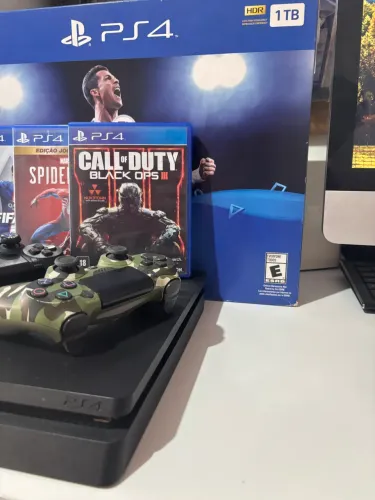 Ps4 slim 1tb