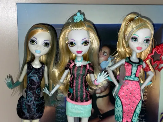 Lote Monster High Lagoona Scaris, G2 e Disembody Council