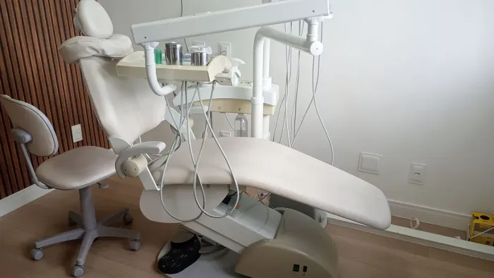 Cadeira odontológica Kavo Dental/Excellence com mocho