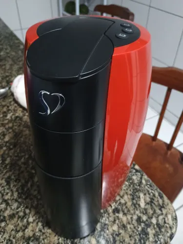 Cafeteira três corações Love