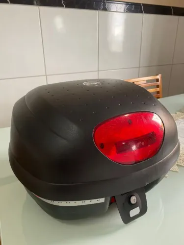 Baú para moto Givi 33L