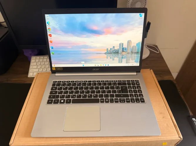 Notebook Acer i5 10ªth Geração FullHD 8Gb Ram SSD 256Gb Nvme Rede5G