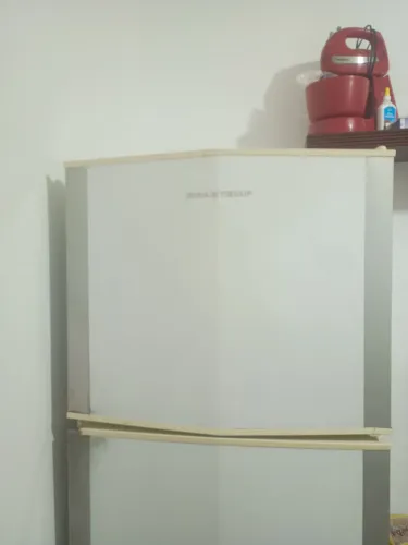 Geladeira Brastemp Duplex Branca com Dispenser de Água - Ótimo Estado