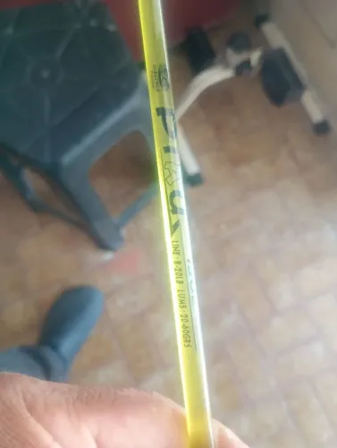 Vara maciça e molinete