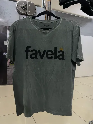 T-shirt masculino