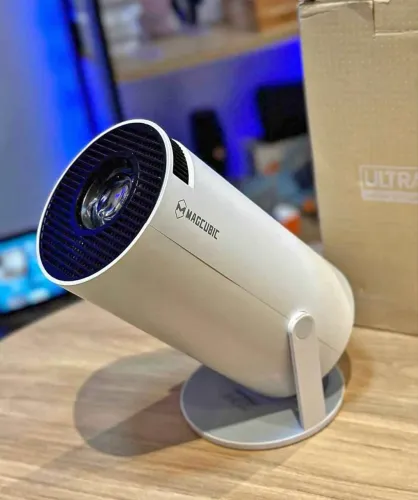 Projetor 4K Hy300