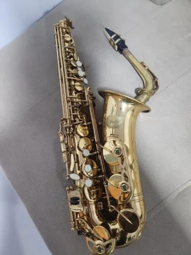 Saxfone Alto Mi bemol condor