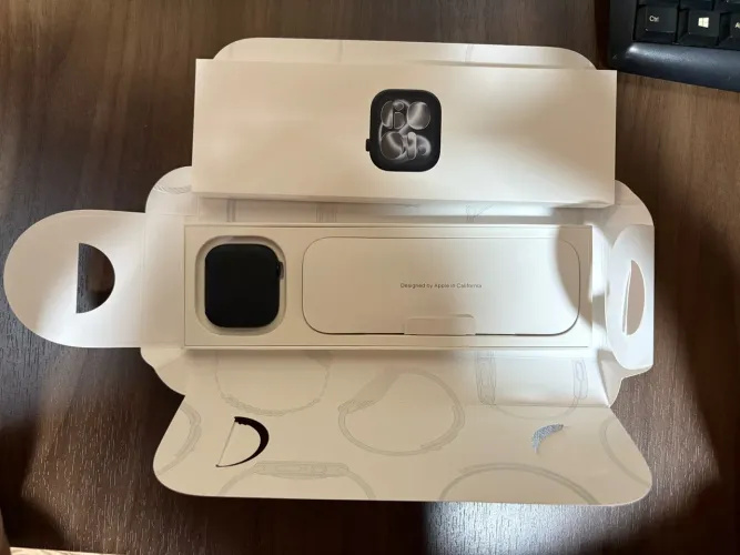 Apple Watch Series 11, 46 mm, GPS + celular, garantia abr/2027