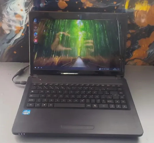 notebook core i3, 6gb, 500gb hd, placa de video intel hd3000