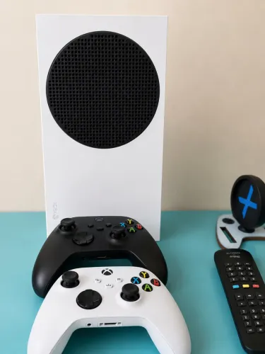 Xbox series S 2 controles
