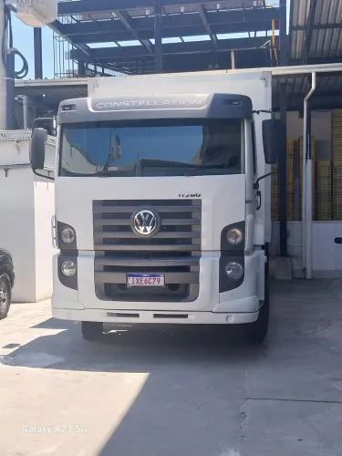 Volkswagen Constellation 2016 17280