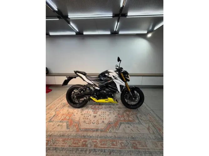 Suzuki Gsx-s 750 2024